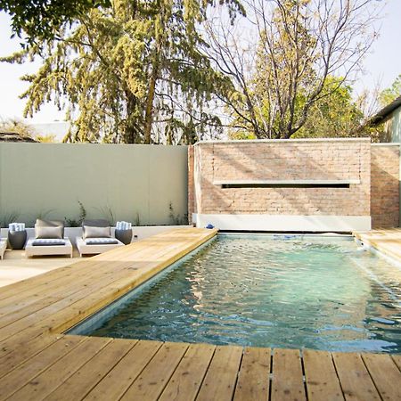 The Windhoek Luxury Suites Exterior foto