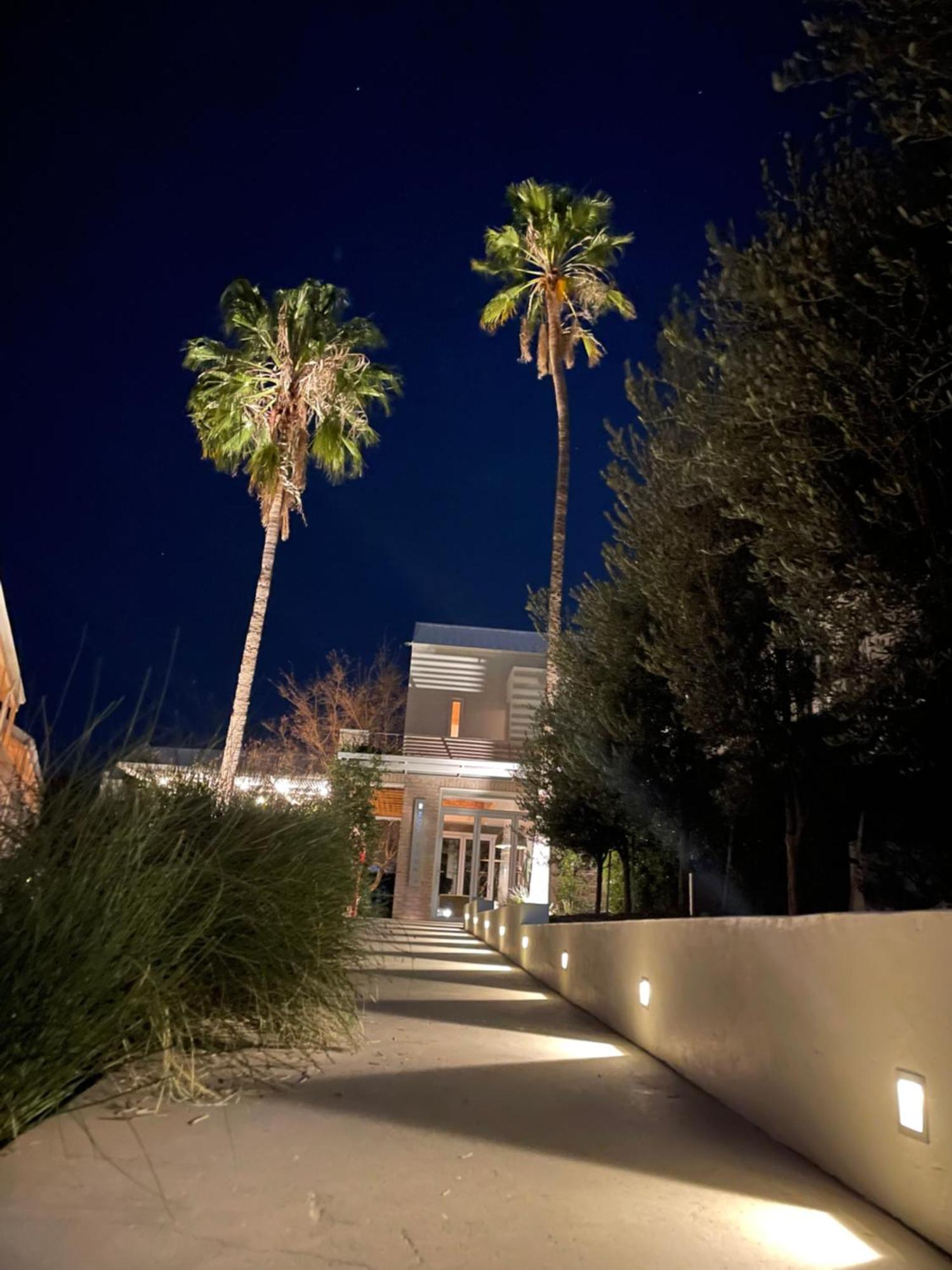 The Windhoek Luxury Suites Exterior foto
