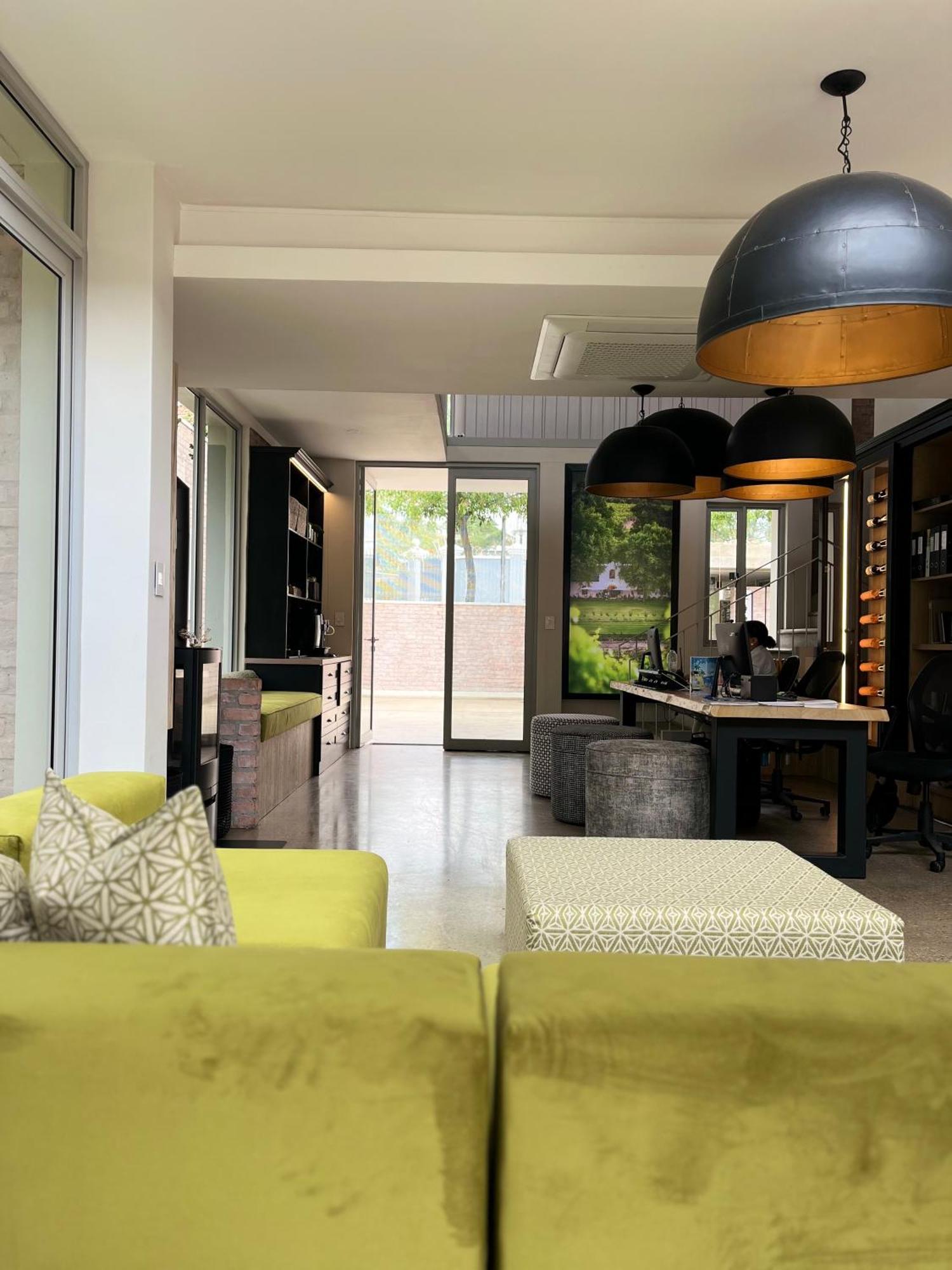 The Windhoek Luxury Suites Exterior foto